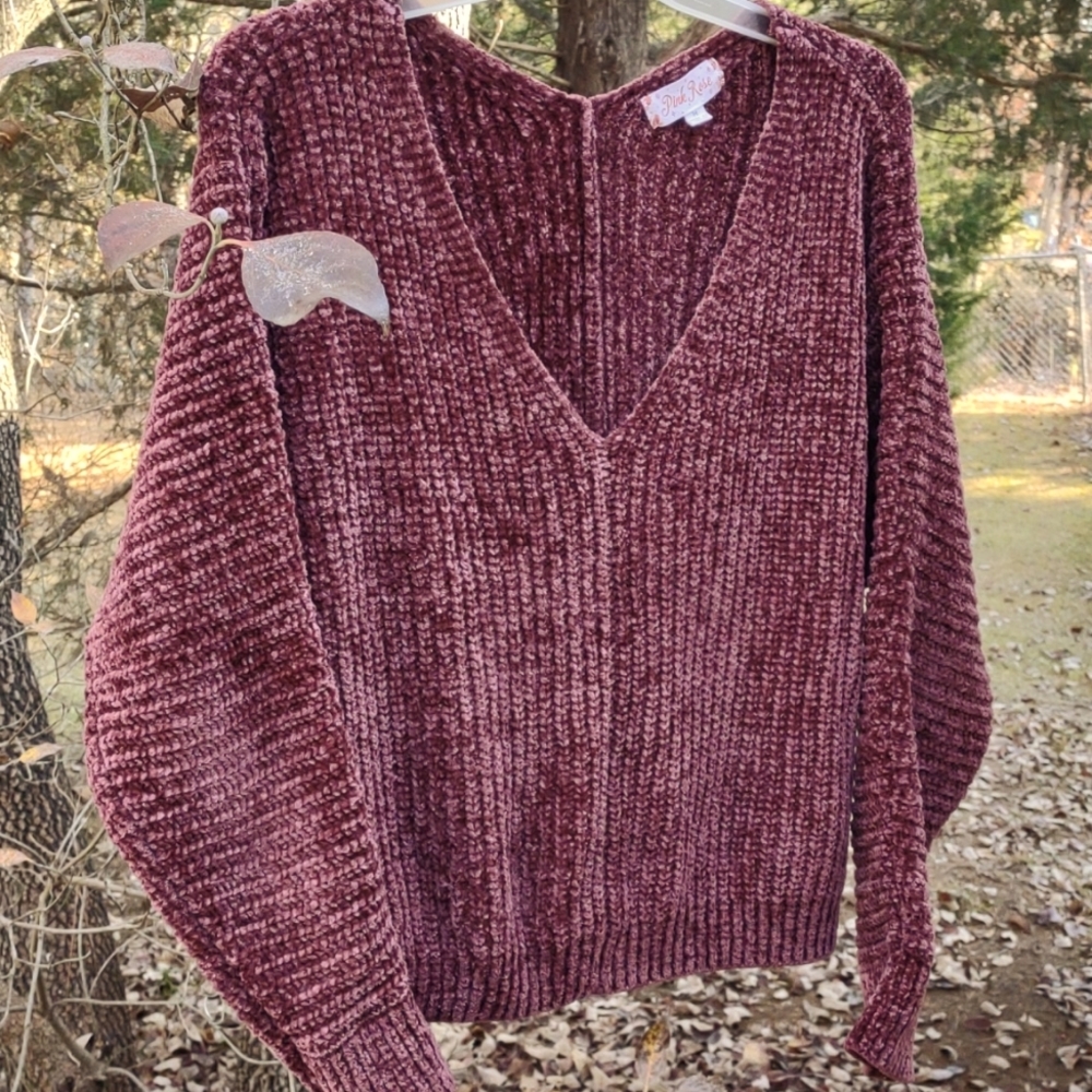 Sweater, Deep V, Chenille, Burgundy,
